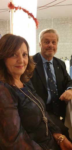 20191221_201058-249x512